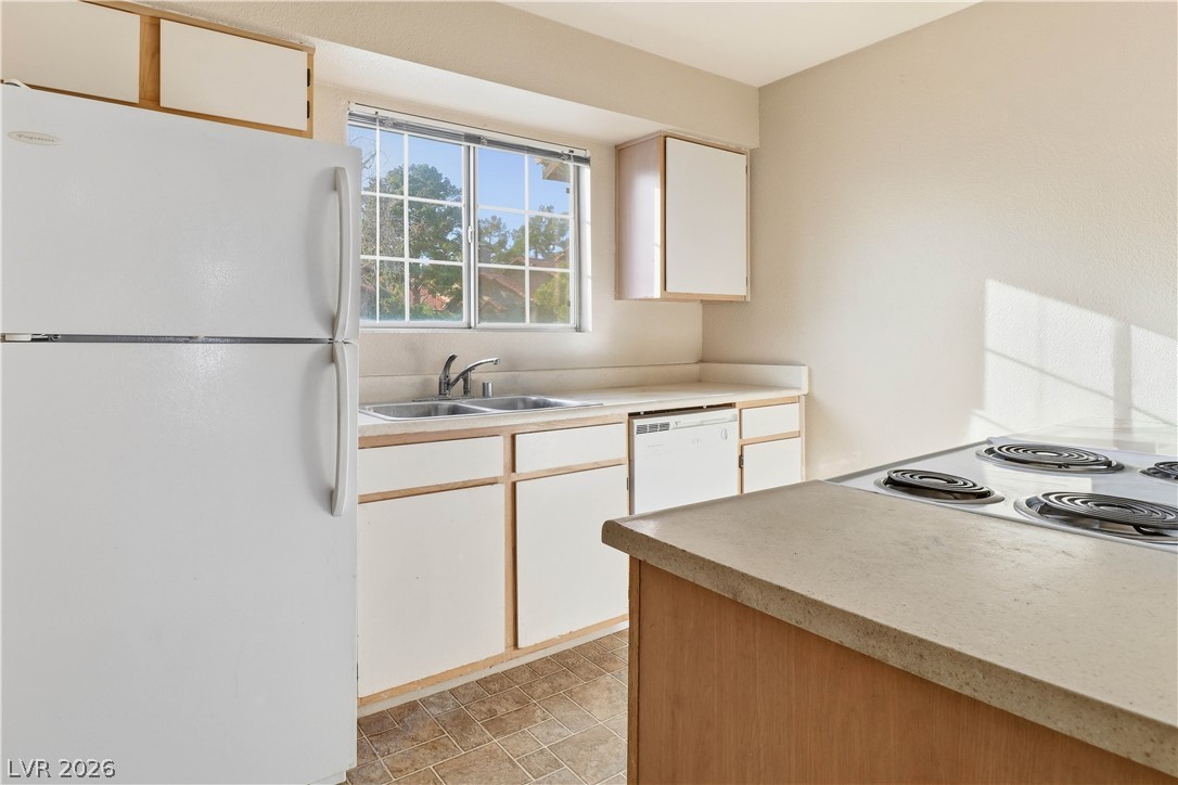 2750 S Durango Drive 2095