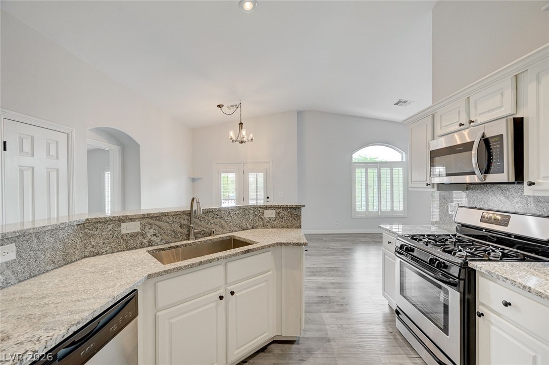 3516 Glorious Iris Place 1