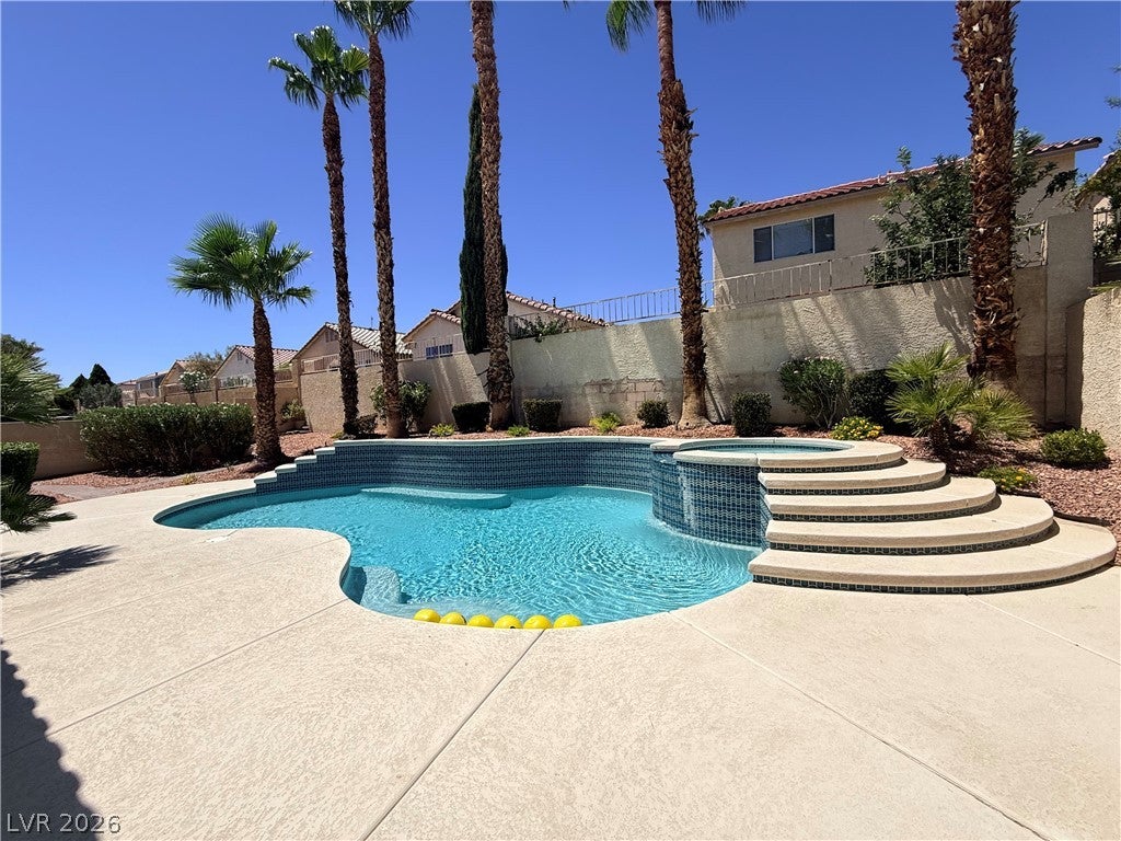 3139 Surf Spray Street