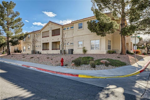 Condo For Rent - 520 Arrowhead Trail #1424<br/> Clark County, Henderson, NV 89015