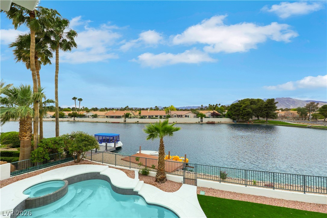 2589 Sun Reef Road