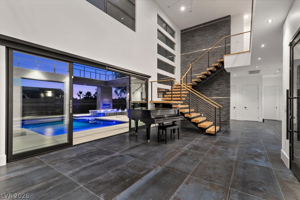 2839 Edgemont Drive