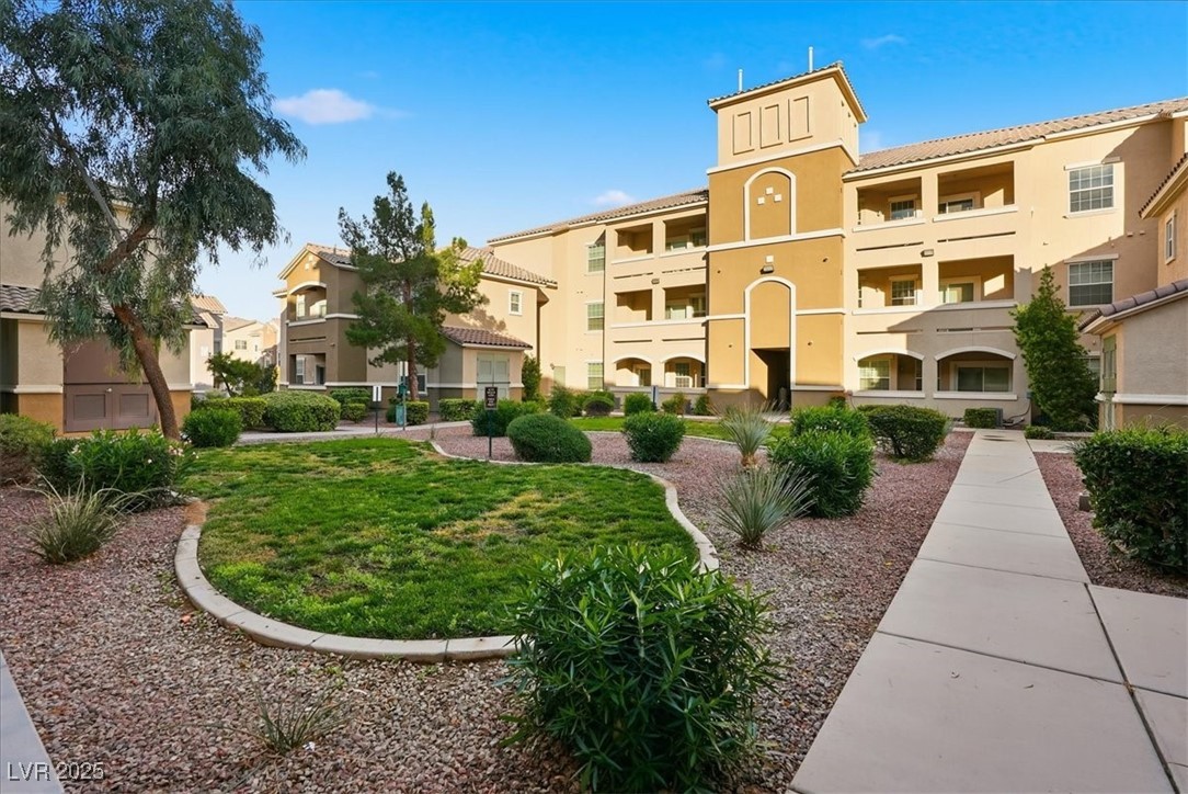 8777 W Maule Avenue 1123