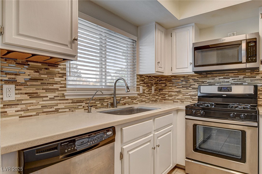 2785 Carnation Lane, Henderson, Nevada image 11