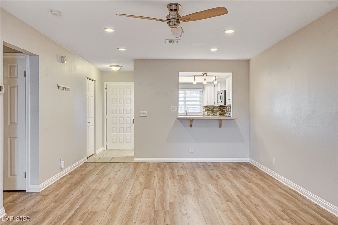 2785 Carnation Lane, Henderson, Nevada image 5