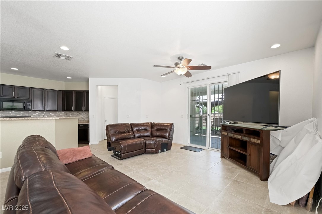 9104 Ashiwi Avenue, Las Vegas, Nevada image 8
