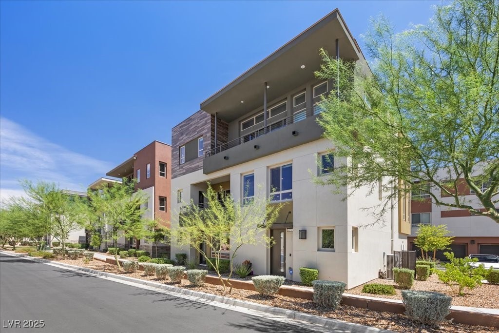 Las Vegas, Nevada 89135, United States, 2 Bedrooms Bedrooms, ,3 BathroomsBathrooms,Residential,Active,241984