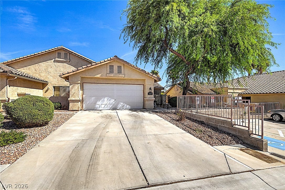 2035 E Warm Springs Road 1003