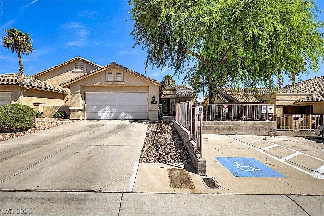 2035 E Warm Springs Road 1003