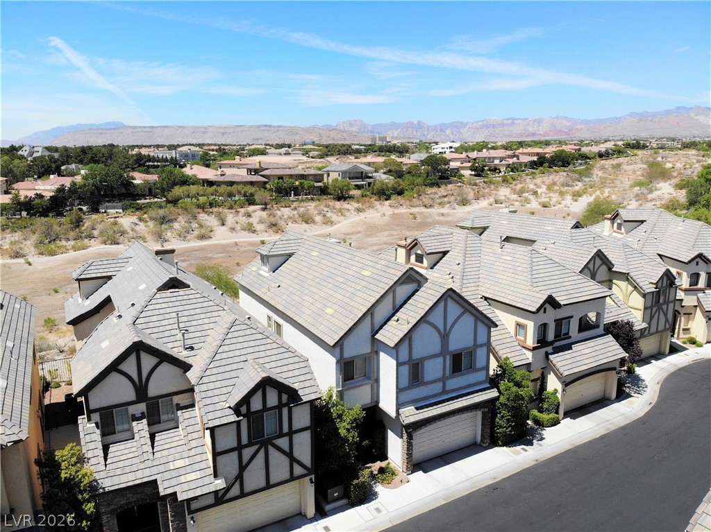 9213 Tudor Park Place