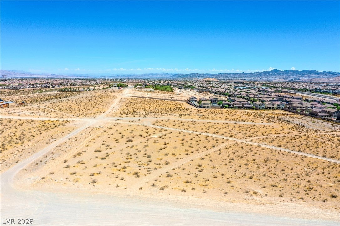 0 SE Corner of Hualapai & Pebble