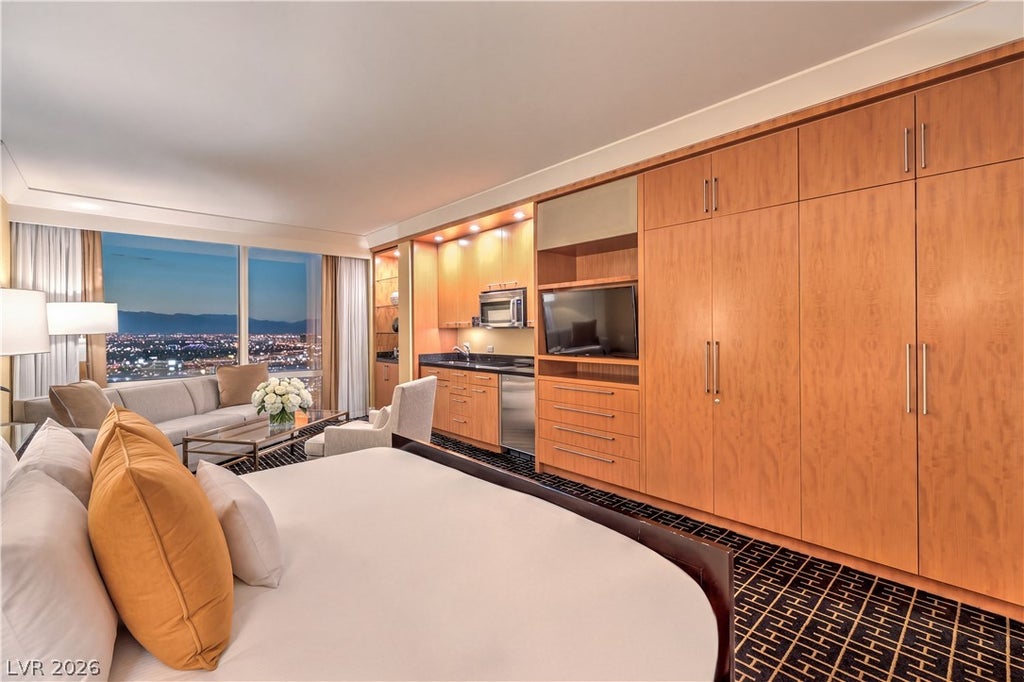 Photo of 2000 Fashion Show Drive #3919, Las Vegas, NV 89109 (MLS # 2828968)