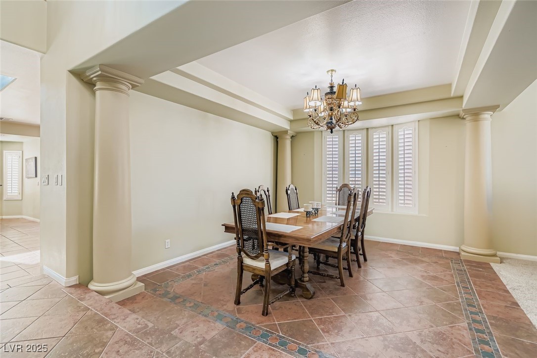 9037 Alpine Peaks Avenue