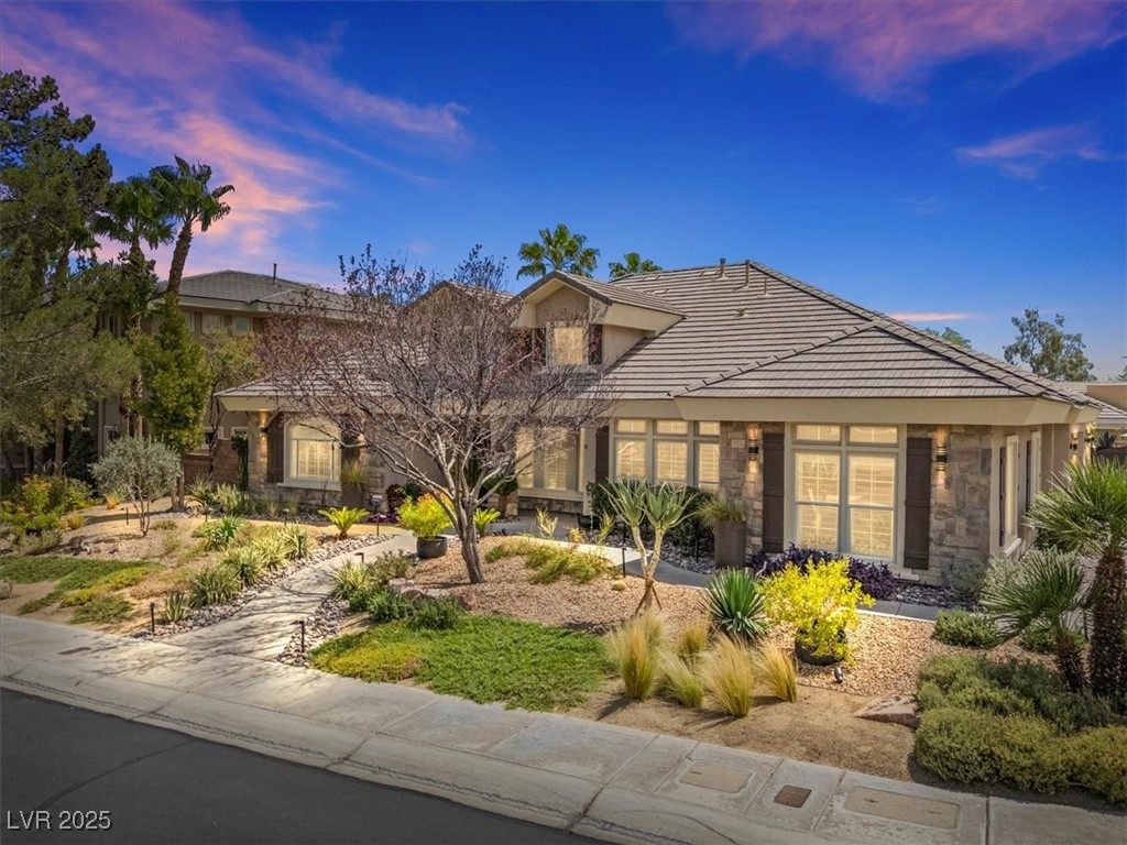 10017 Cresent Mesa Lane