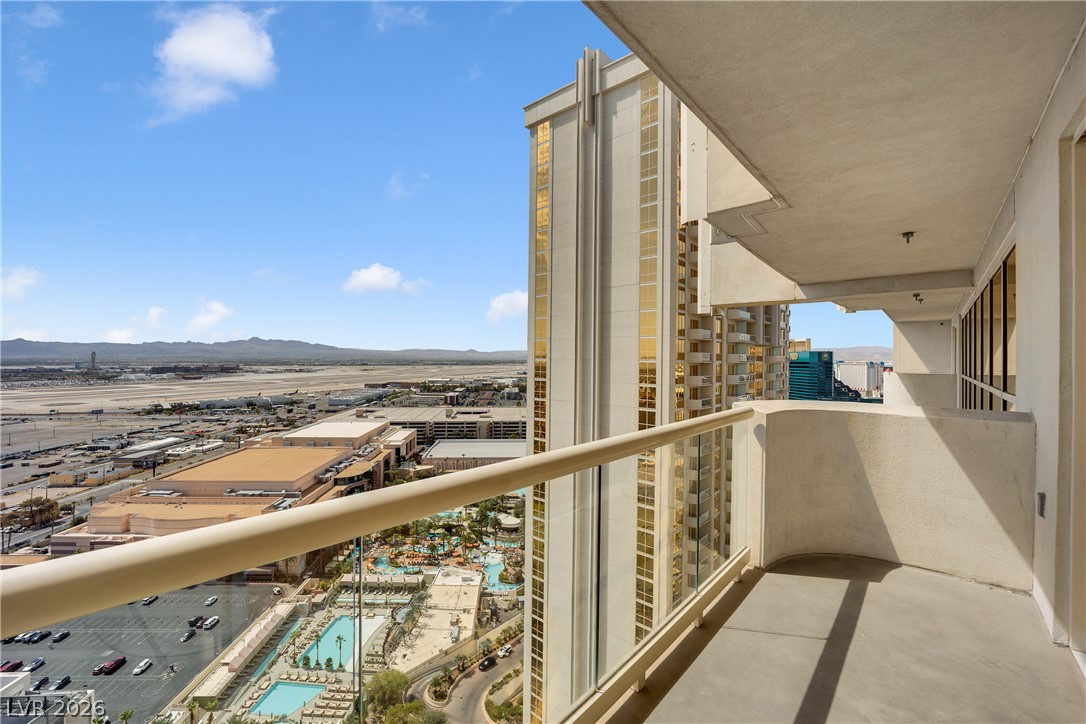 135 E Harmon Avenue 2814