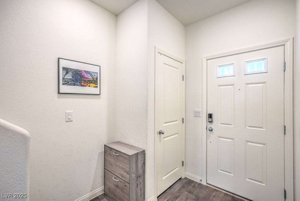 4209 Venus Falls Avenue