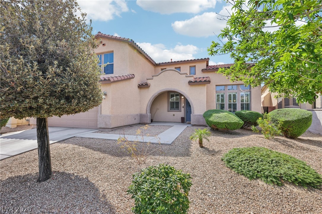 1921 Gentle Bluff Court
