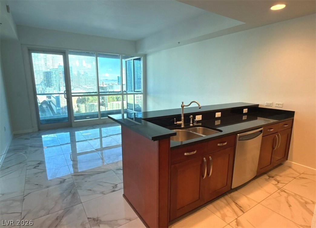 4525 Dean Martin Drive 1501