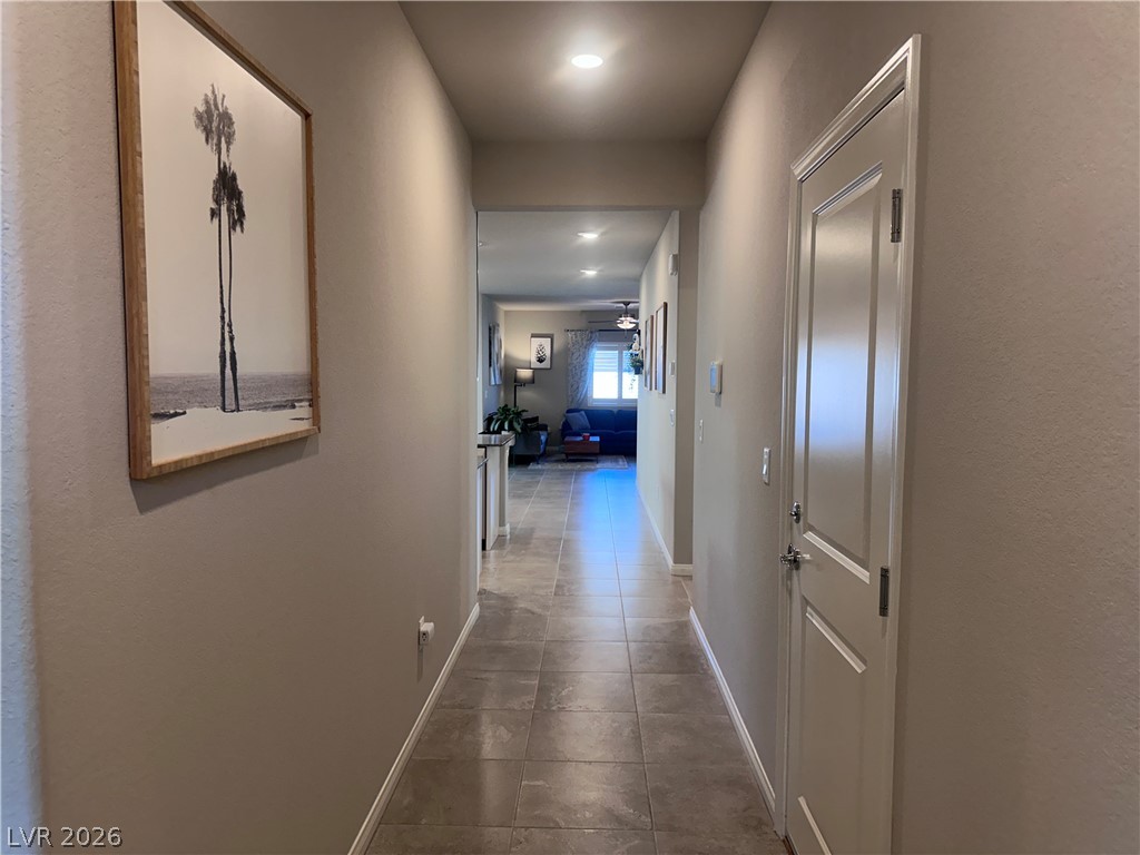 7622 W Diablo Drive