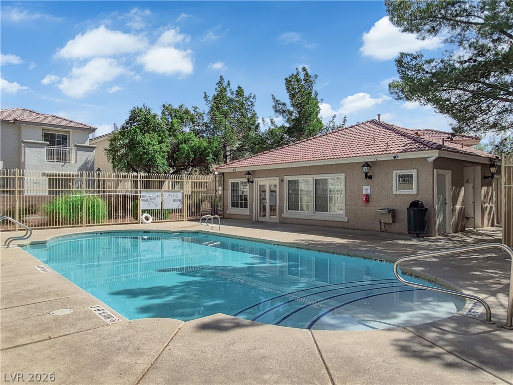 2918 Pelican Breeze Court