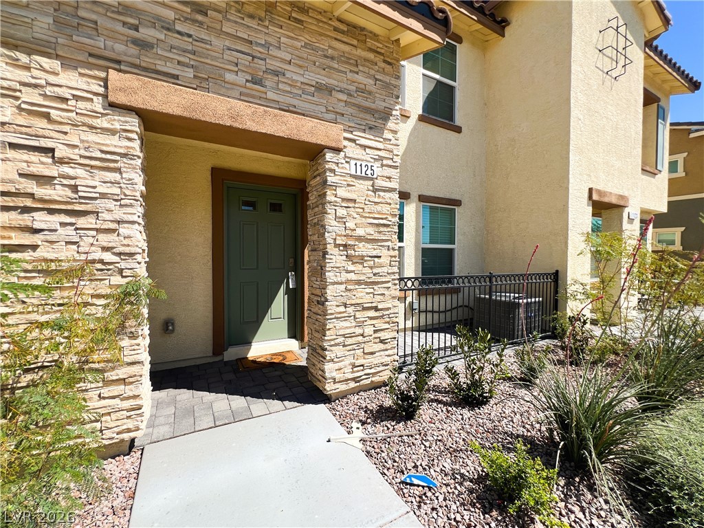 1125 Meadow Sparrow Place