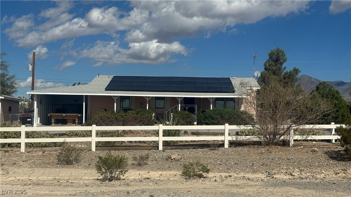 760 E Country Place Road