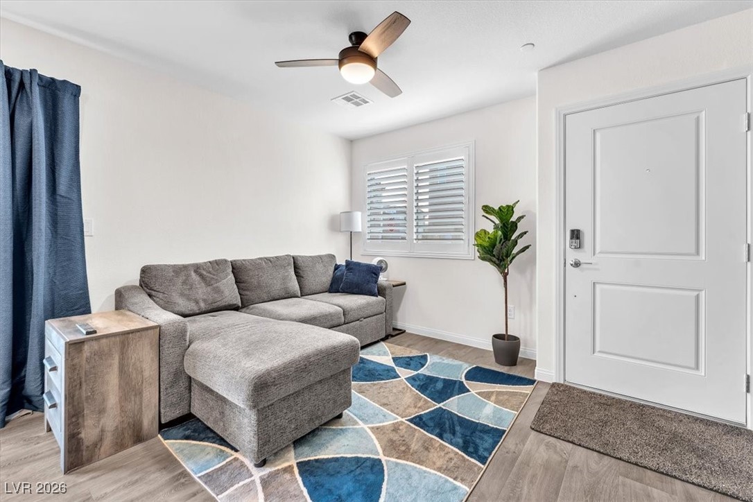 2814 Riverside Gold Court