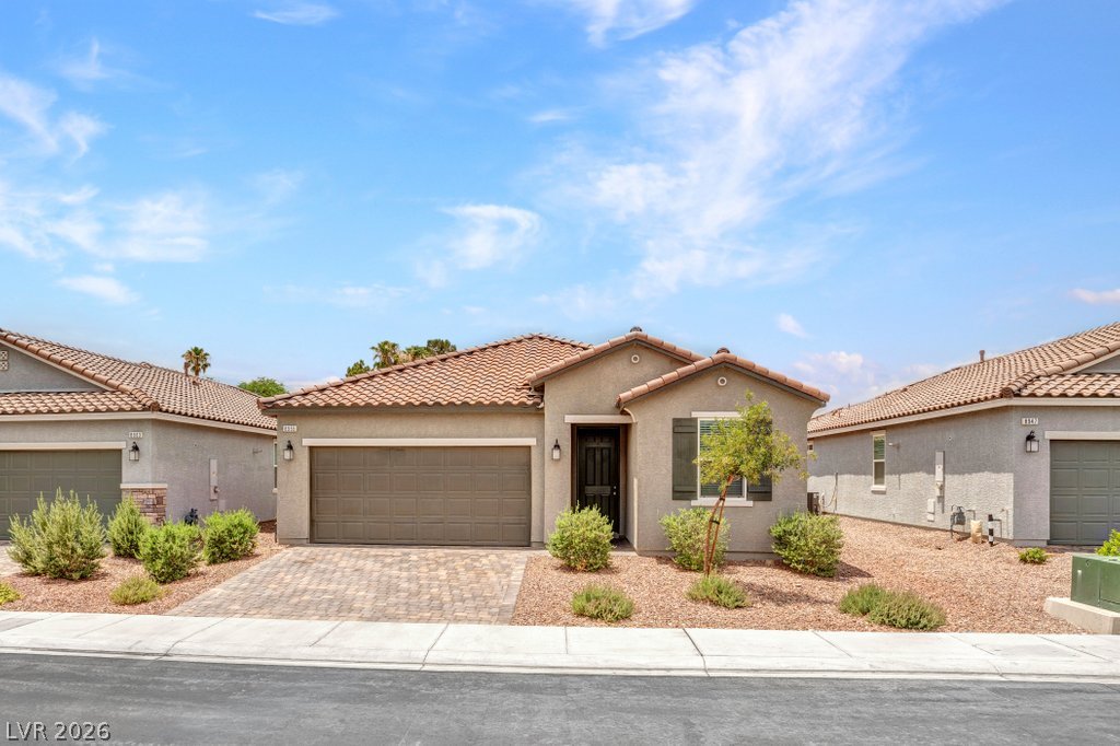 8955 Marigold Creek Street