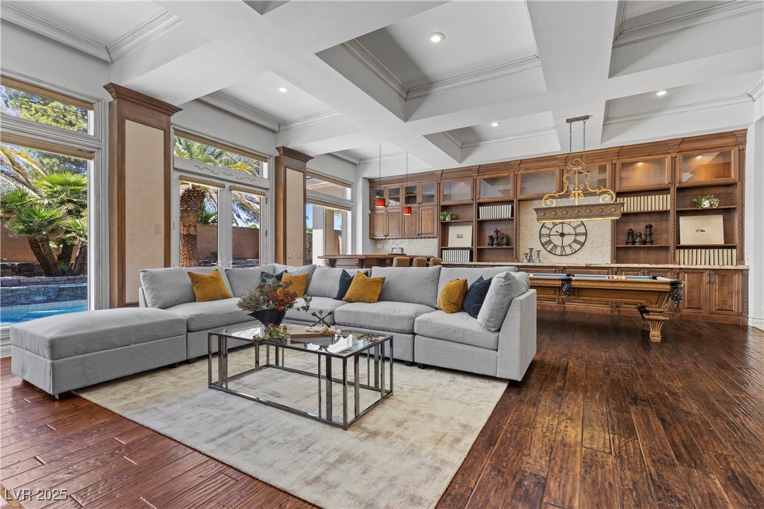 2231 Jamaica Court