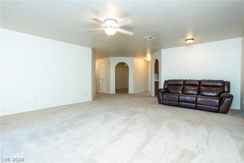 Single Family Residence in Palm Gardens NV 130 Fig Leaf Place 11.jpg