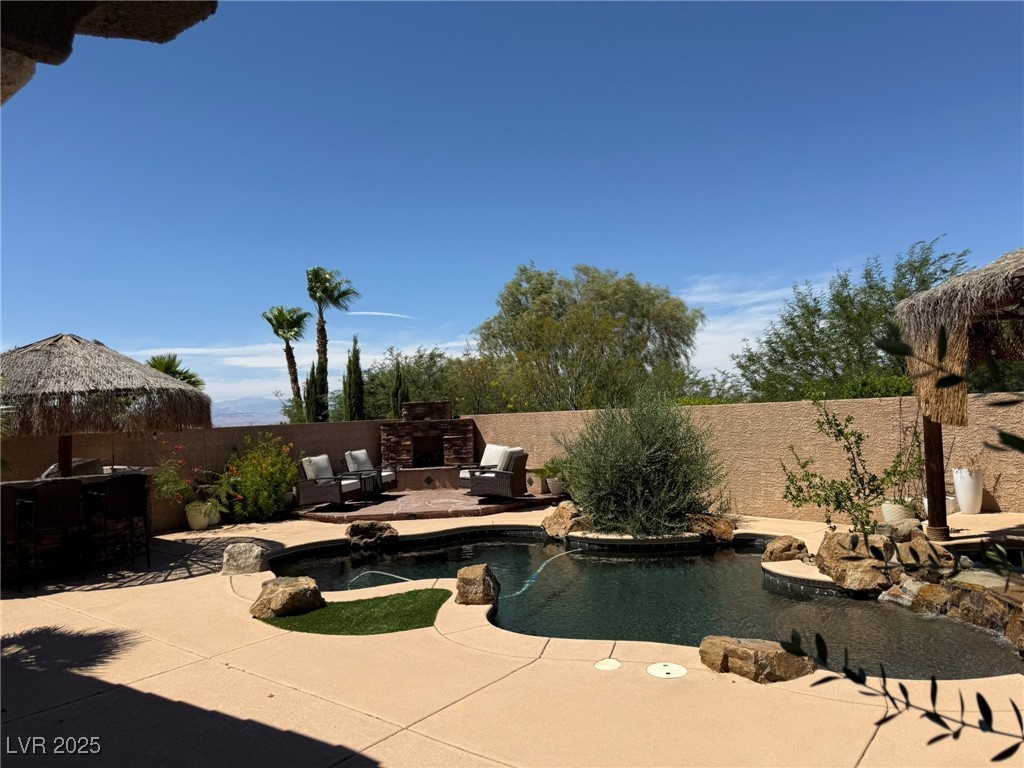 2676 Lochleven Way