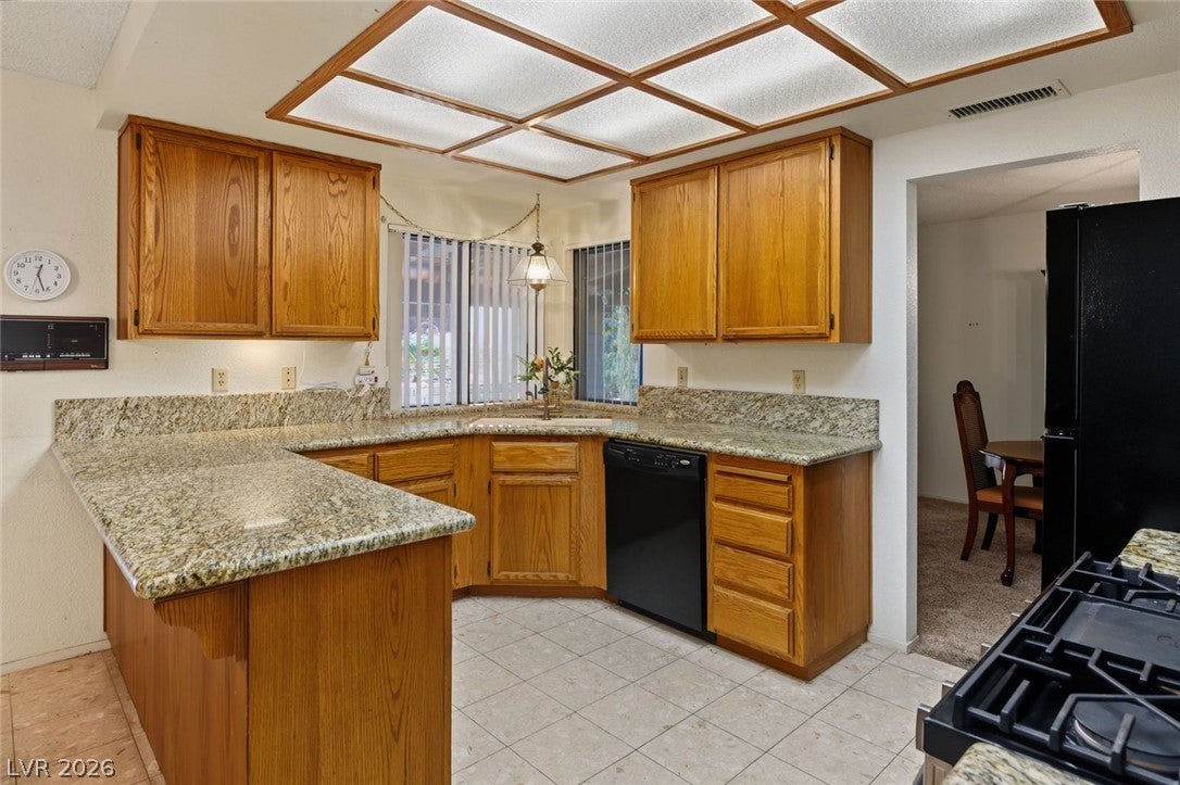 2913 Pleasant Lake Drive