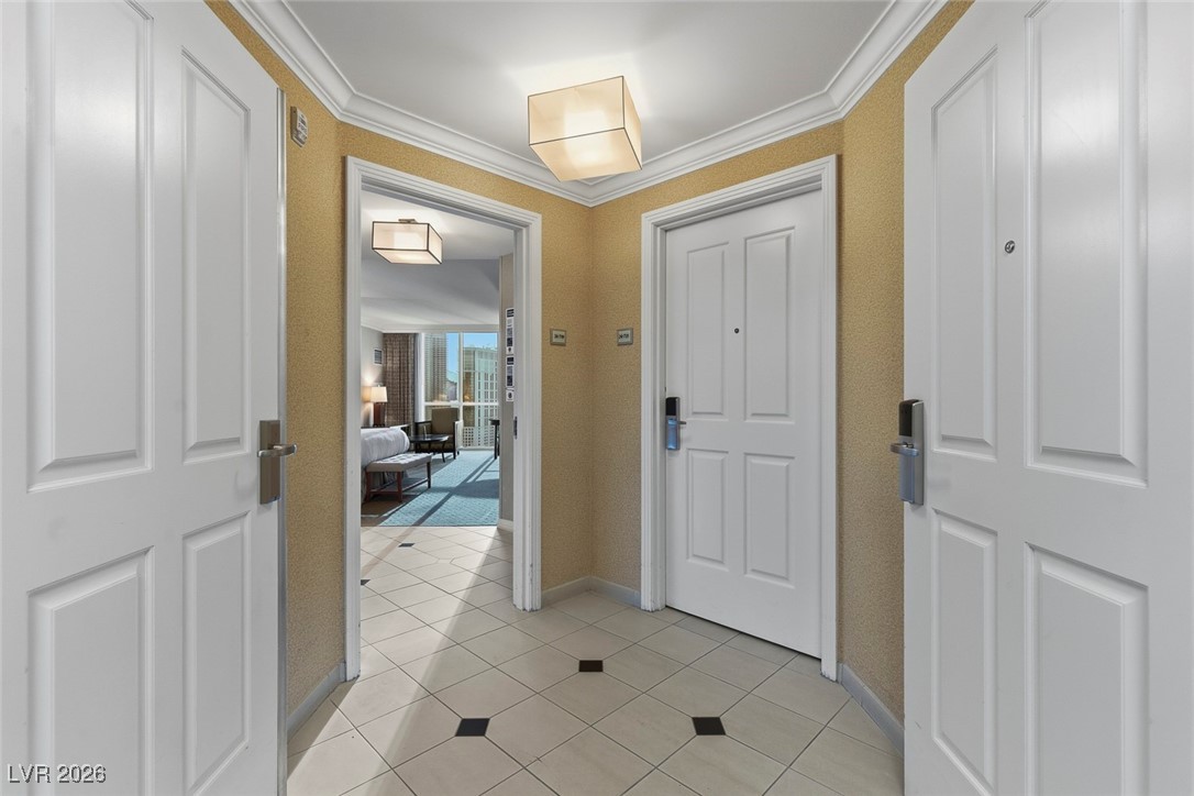 135 E Harmon Avenue 2419