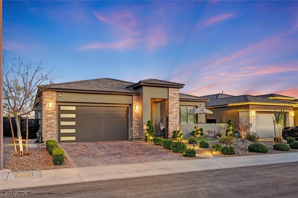 Photo of 128 Springbough Lane, Las Vegas, NV 89138 (MLS # 2772072)