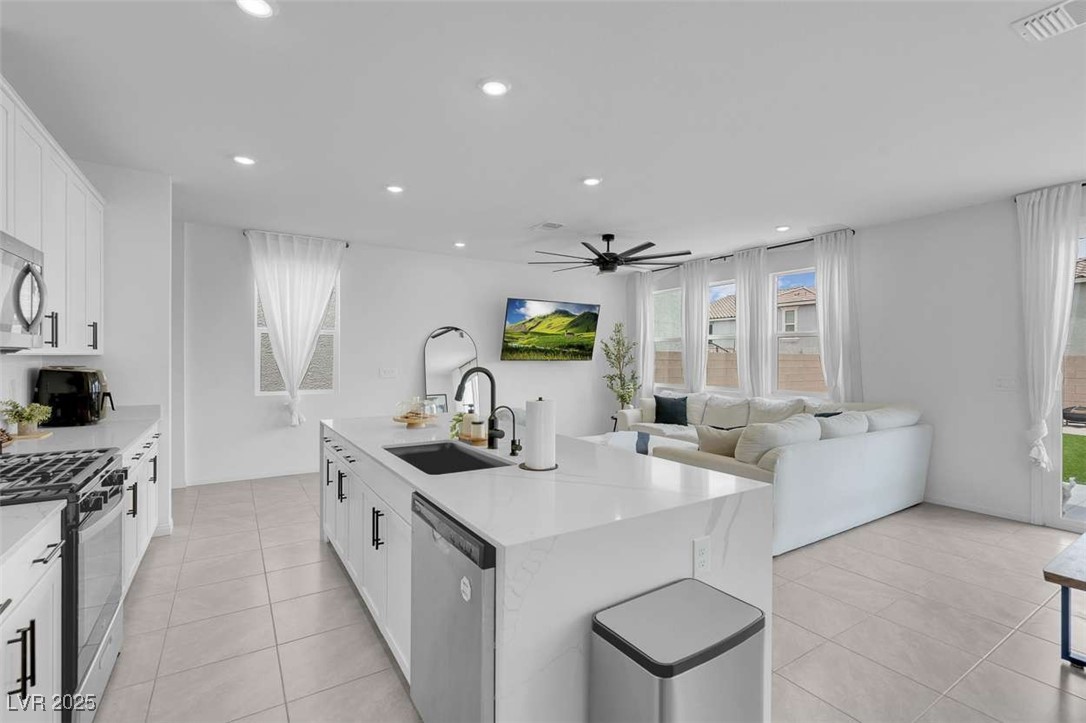 10292 Fragrant Apple Court, Las Vegas, Nevada image 15