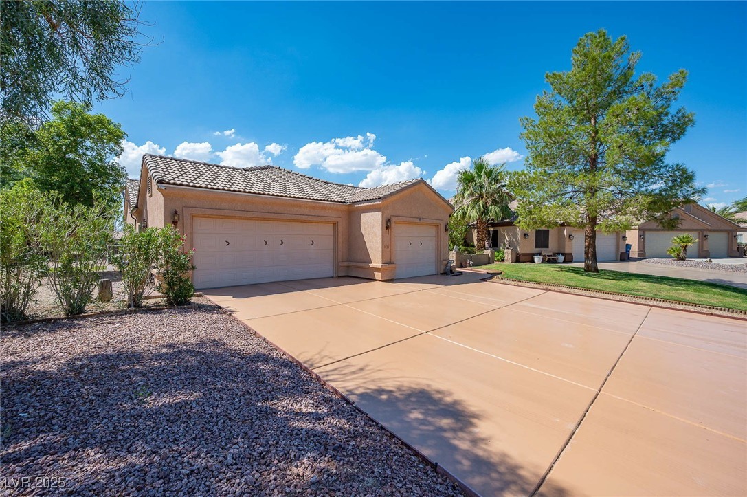 1433 Palm Drive