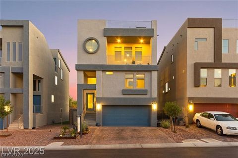 8011 Haywood Estate Avenue Las Vegas NV 89113