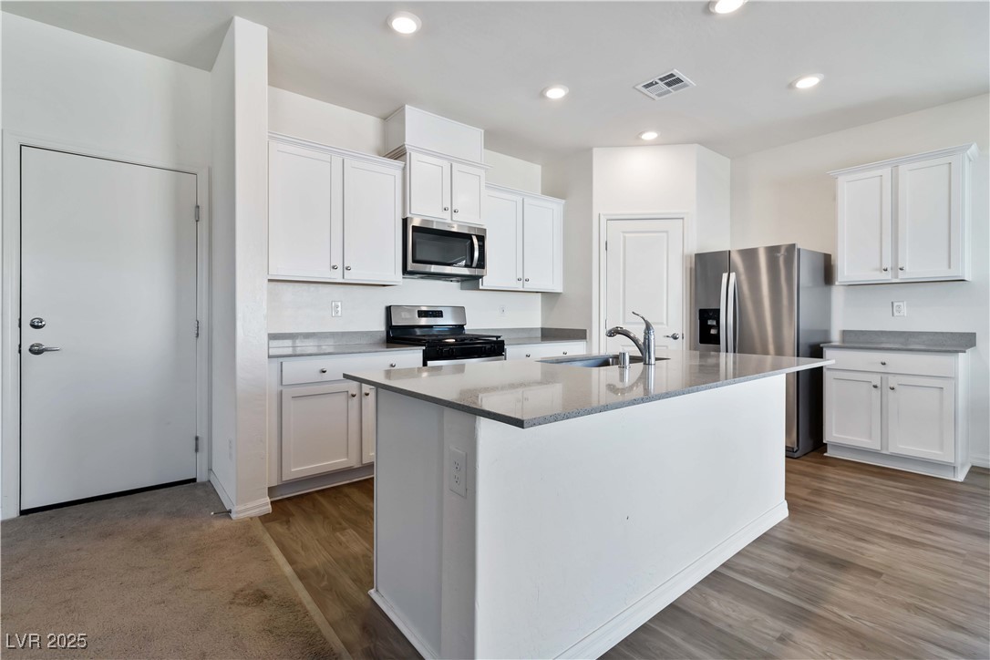 1656 Sandia Rock Avenue