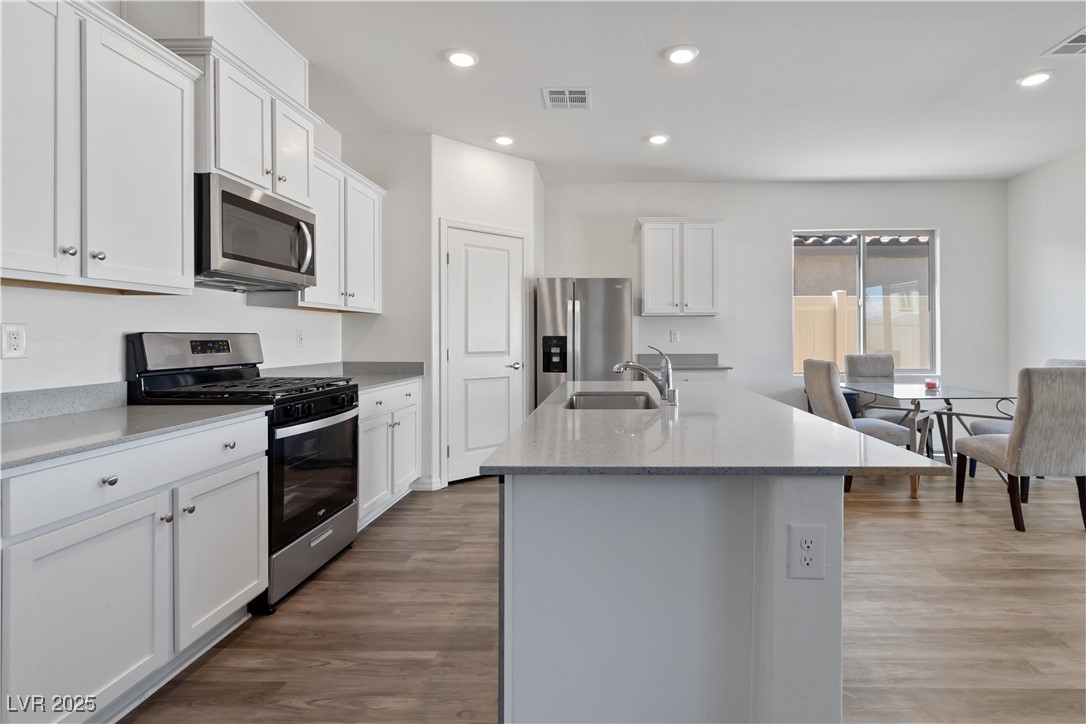 1656 Sandia Rock Avenue