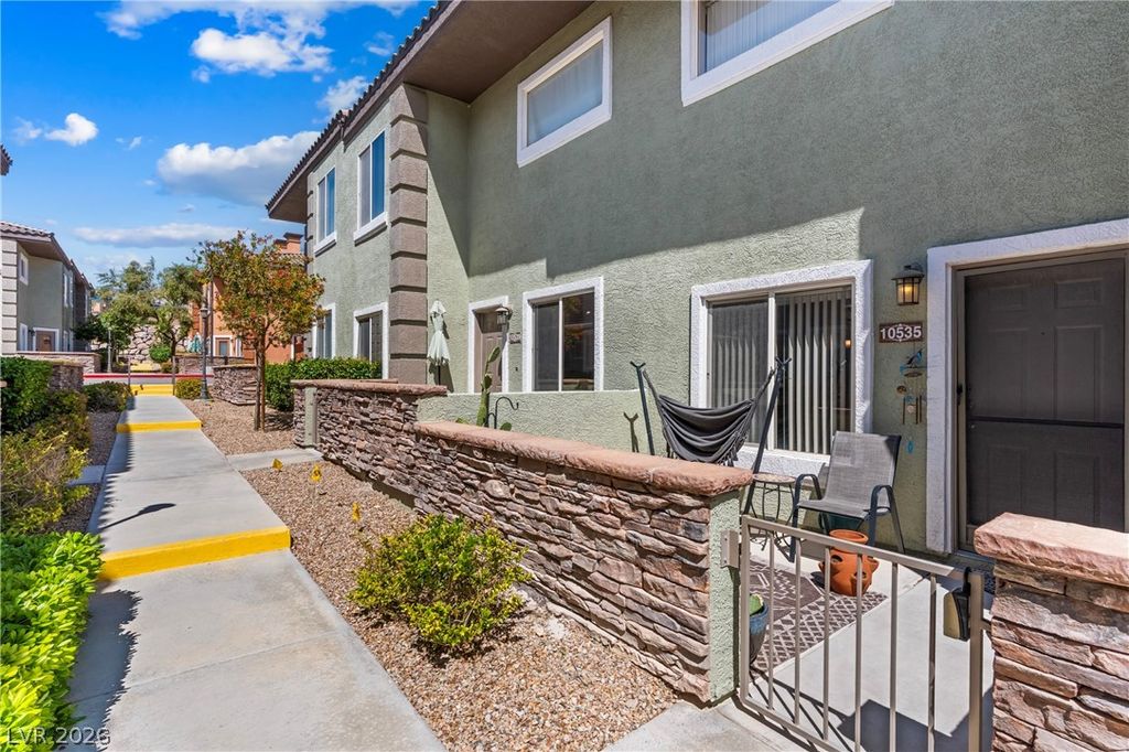 Photo of 10535 Hedge View Avenue, Las Vegas, NV 89129 (MLS # 2775852)