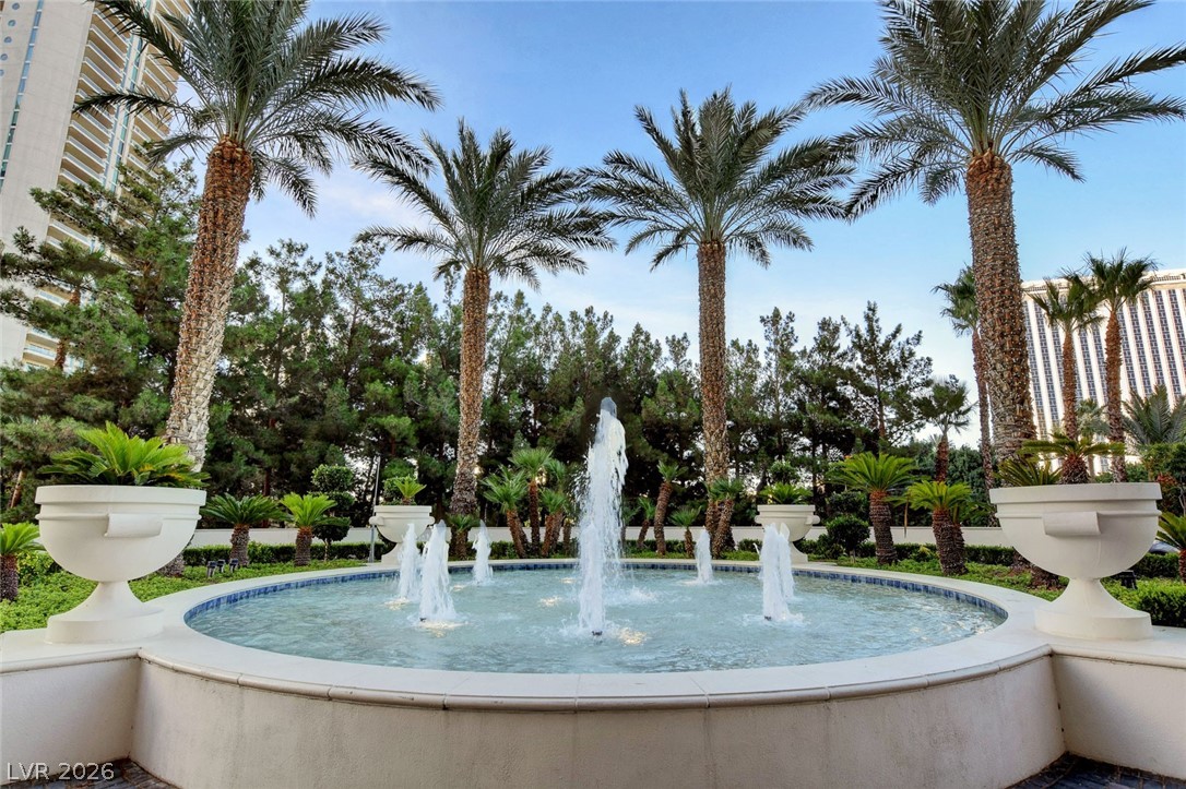 2857 Paradise Road 1405