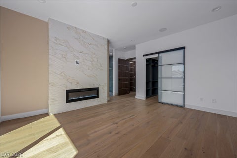 Tiny photo for 2824 Queens Courtyard Drive, Las Vegas, NV 89109 (MLS # 2781807)