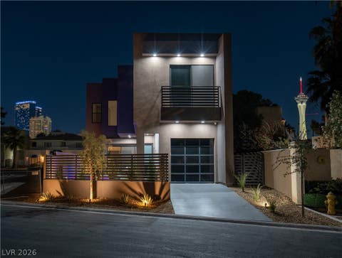 Tiny photo for 2824 Queens Courtyard Drive, Las Vegas, NV 89109 (MLS # 2781807)