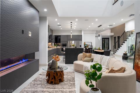 Tiny photo for 2824 Queens Courtyard Drive, Las Vegas, NV 89109 (MLS # 2781807)
