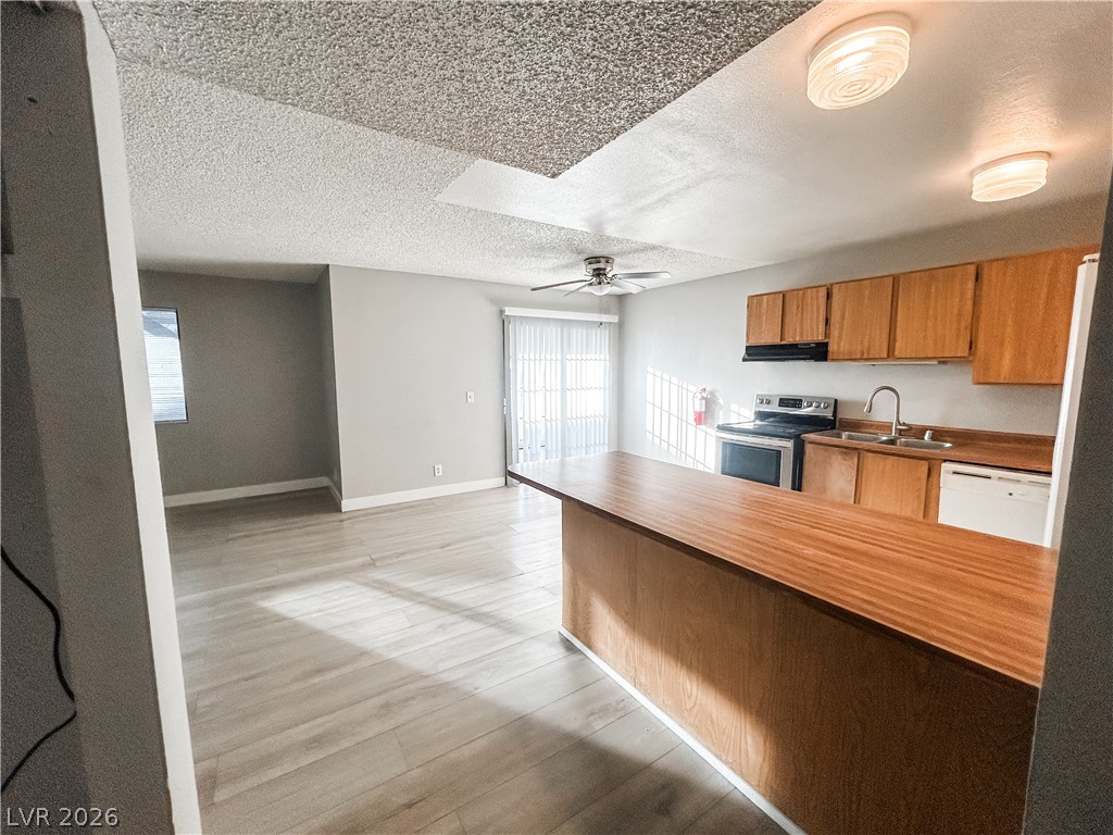 1305 Kari Lee Court A