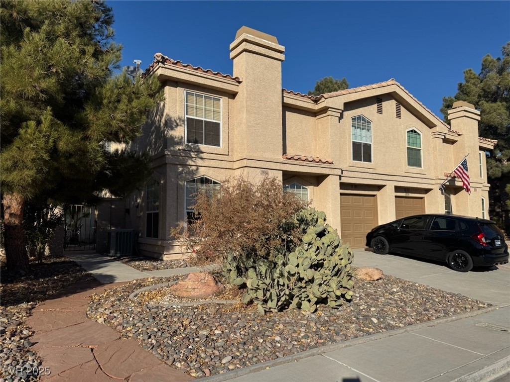 2834 Crystal Lantern Drive, Henderson, Nevada image 1