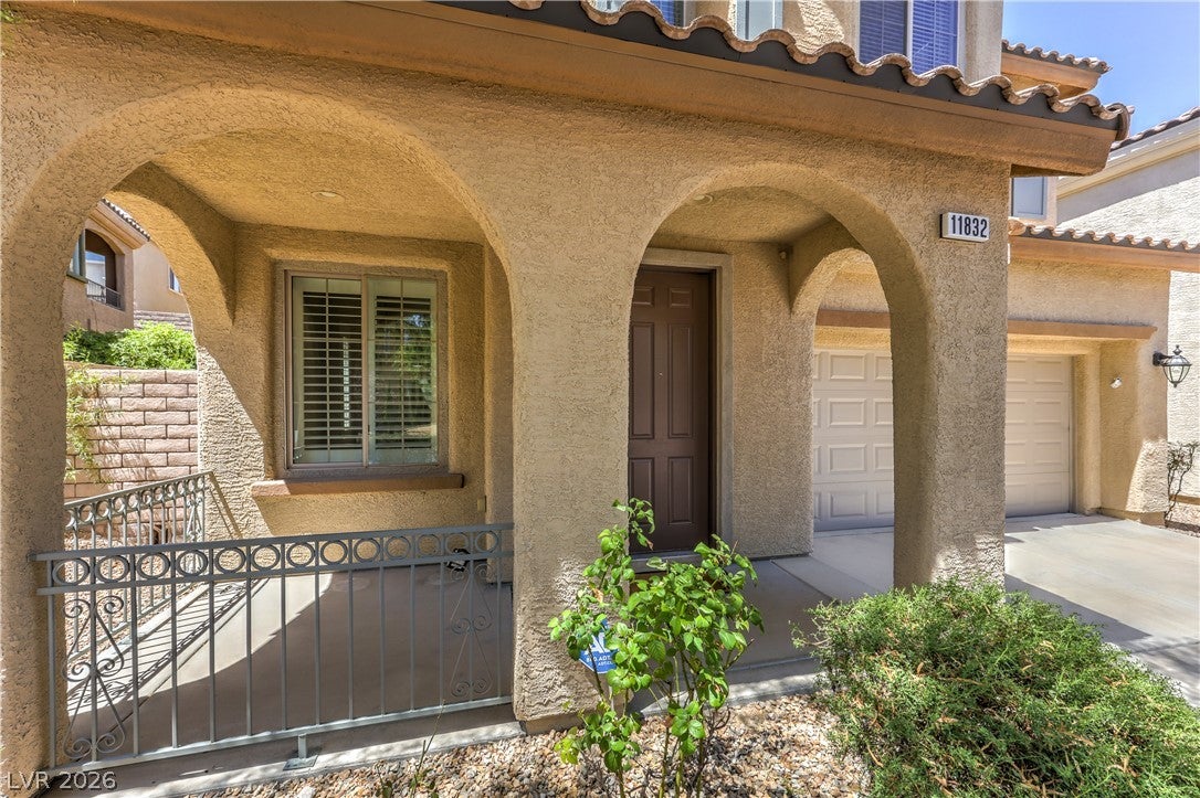 11832 Arenoso Drive