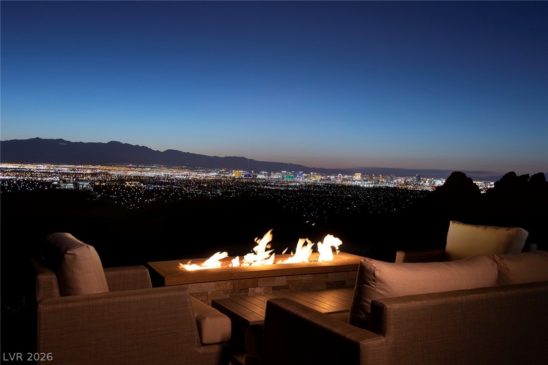 661 Dragon Peak Drive