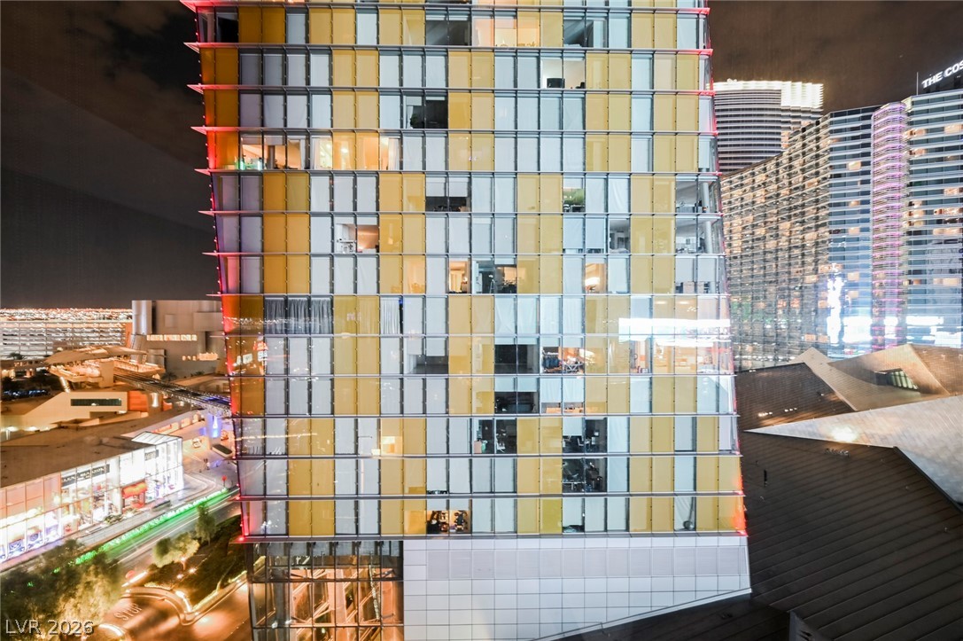 3722 Las Vegas Boulevard 908
