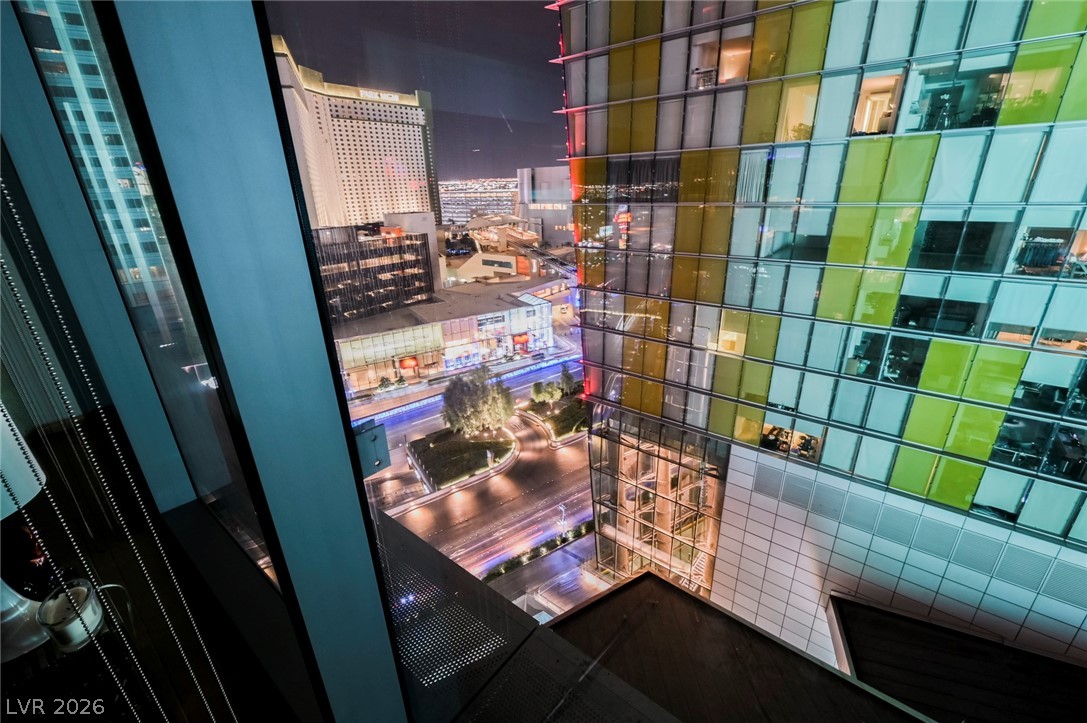 3722 Las Vegas Boulevard 908